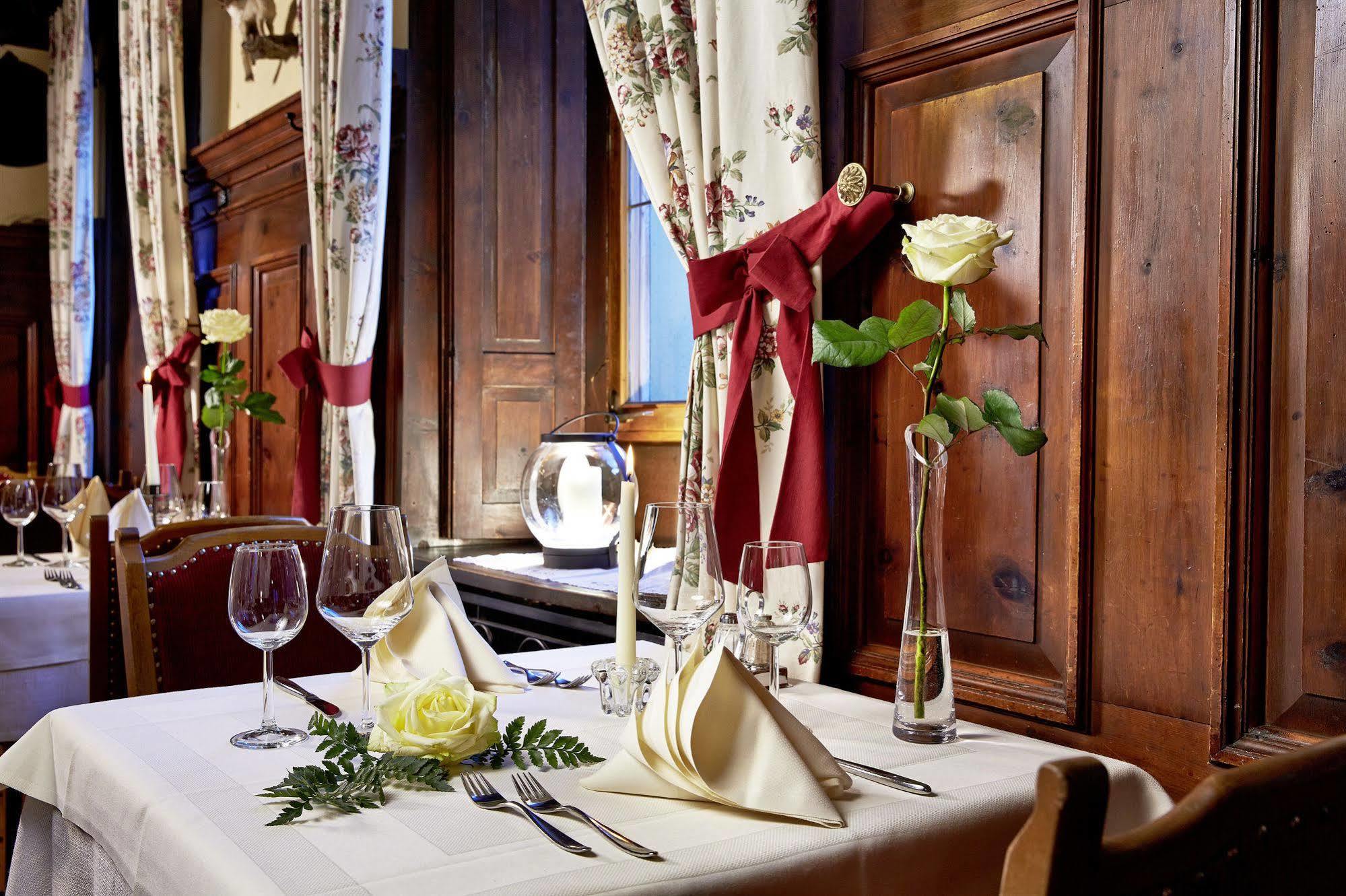 Weisses Lamm Hotel 3*
