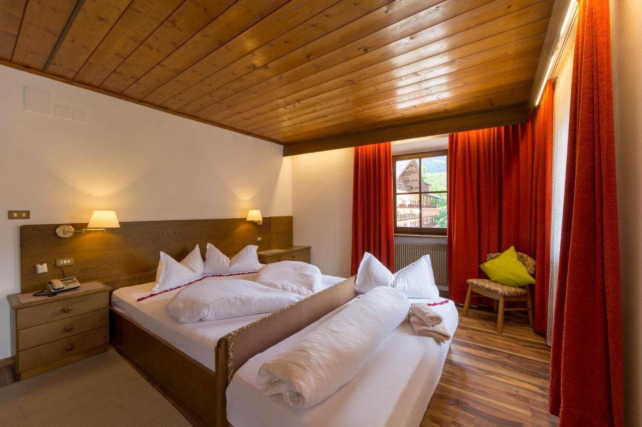 Hotel Weisses Lamm 3*